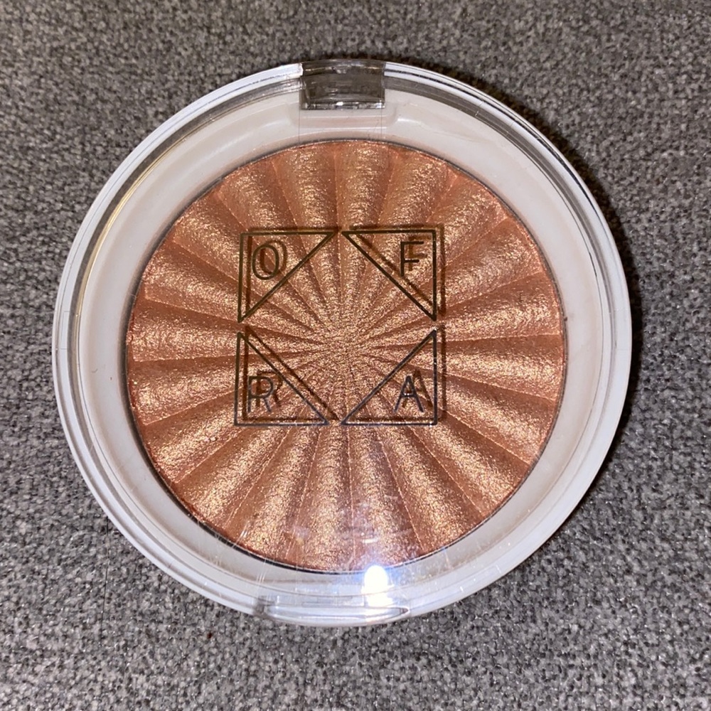 OFRA highlighter